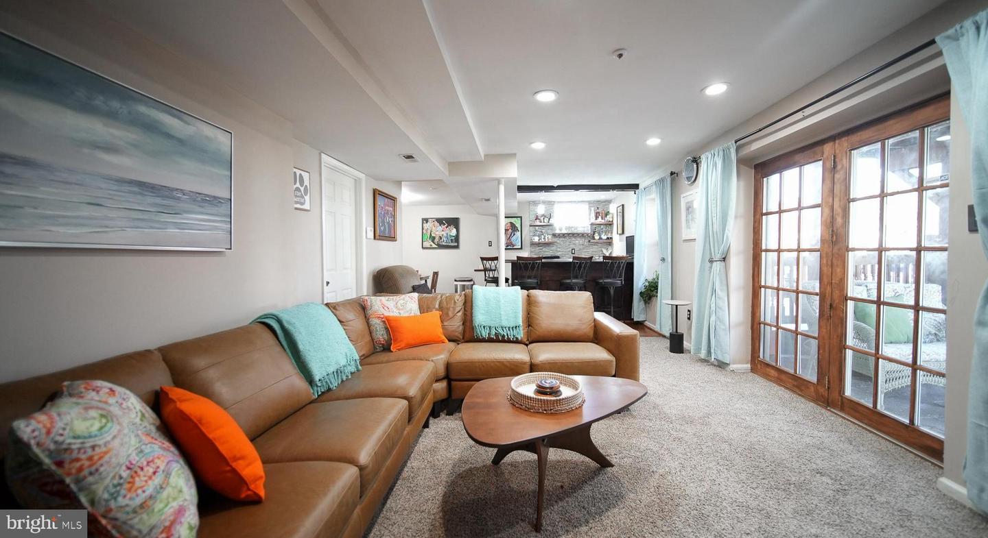 410 Prairie Ct