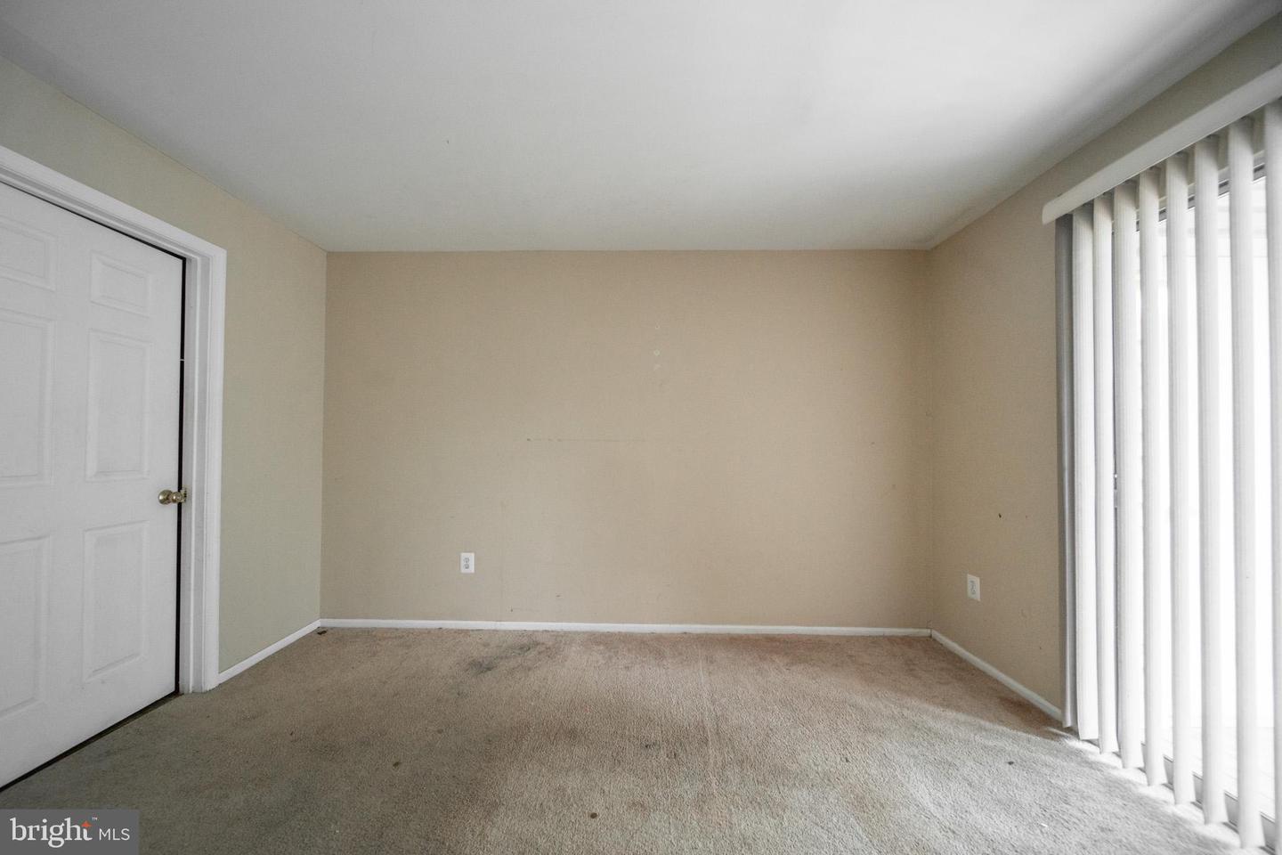 13900 Farnsworth Ln #4202