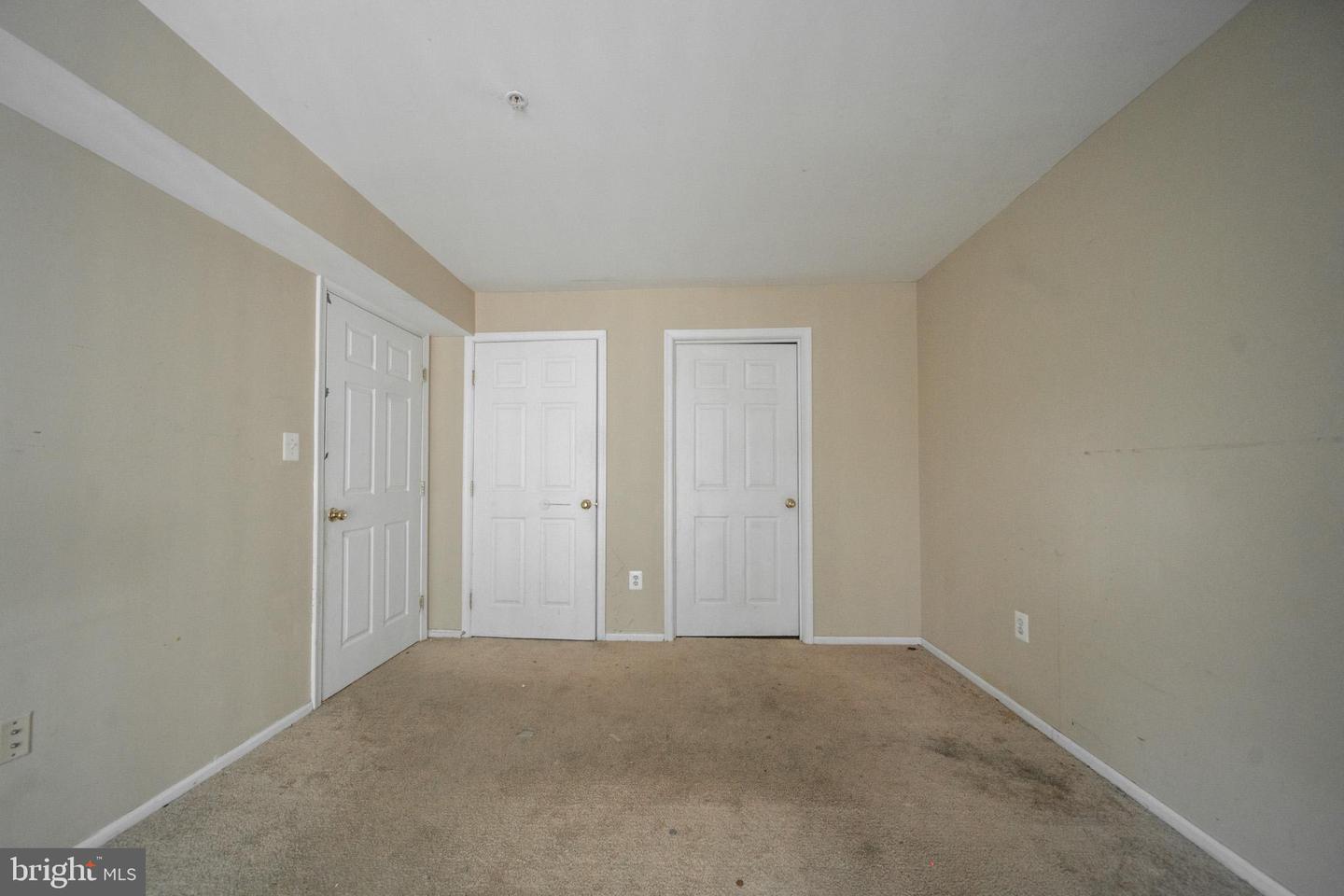 13900 Farnsworth Ln #4202