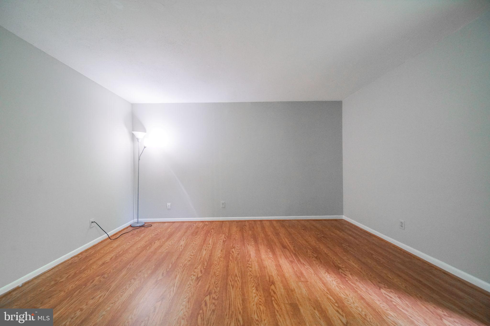 10106 CAMPUS WAY S 102-3B