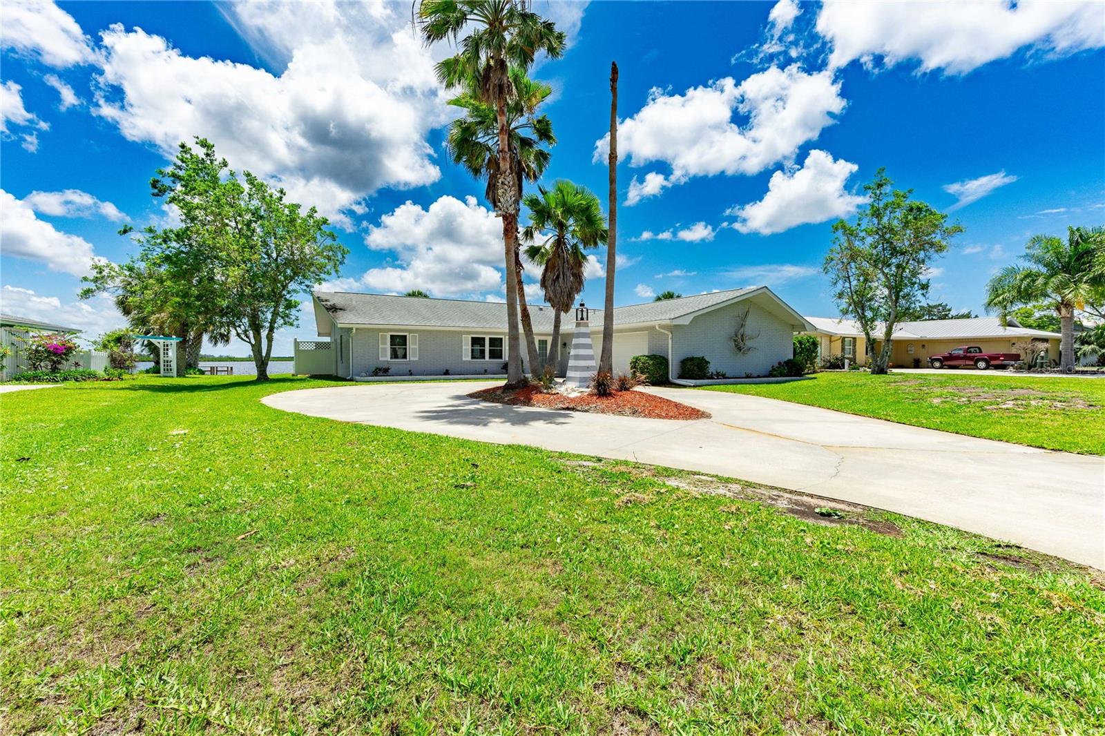11900 W BAYSHORE DR