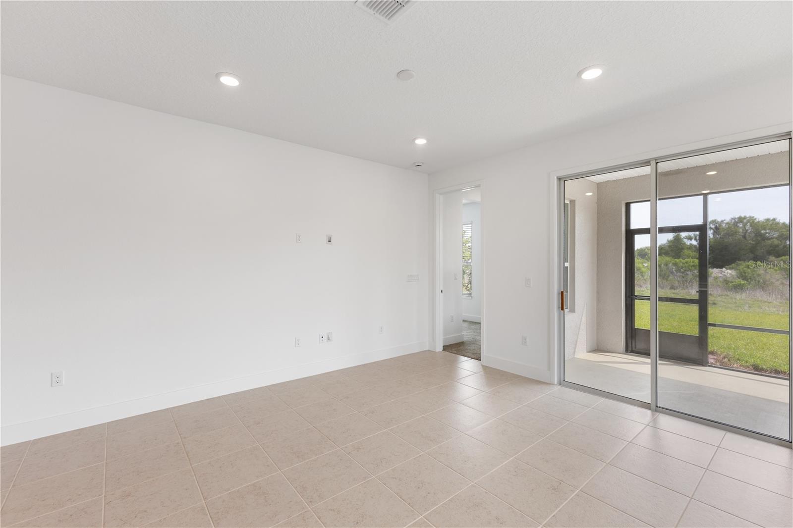 4443 NW 53RD AVENUE RD