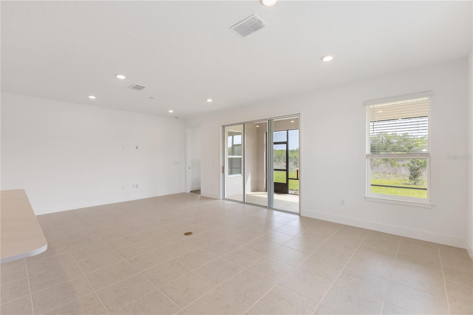 4443 NW 53RD AVENUE RD