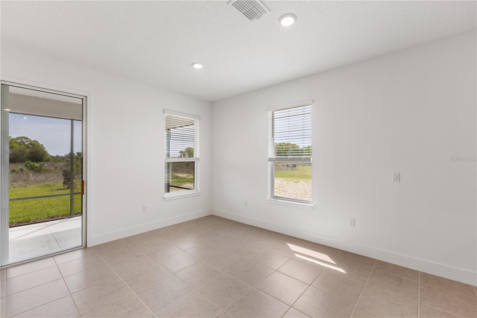 4443 NW 53RD AVENUE RD