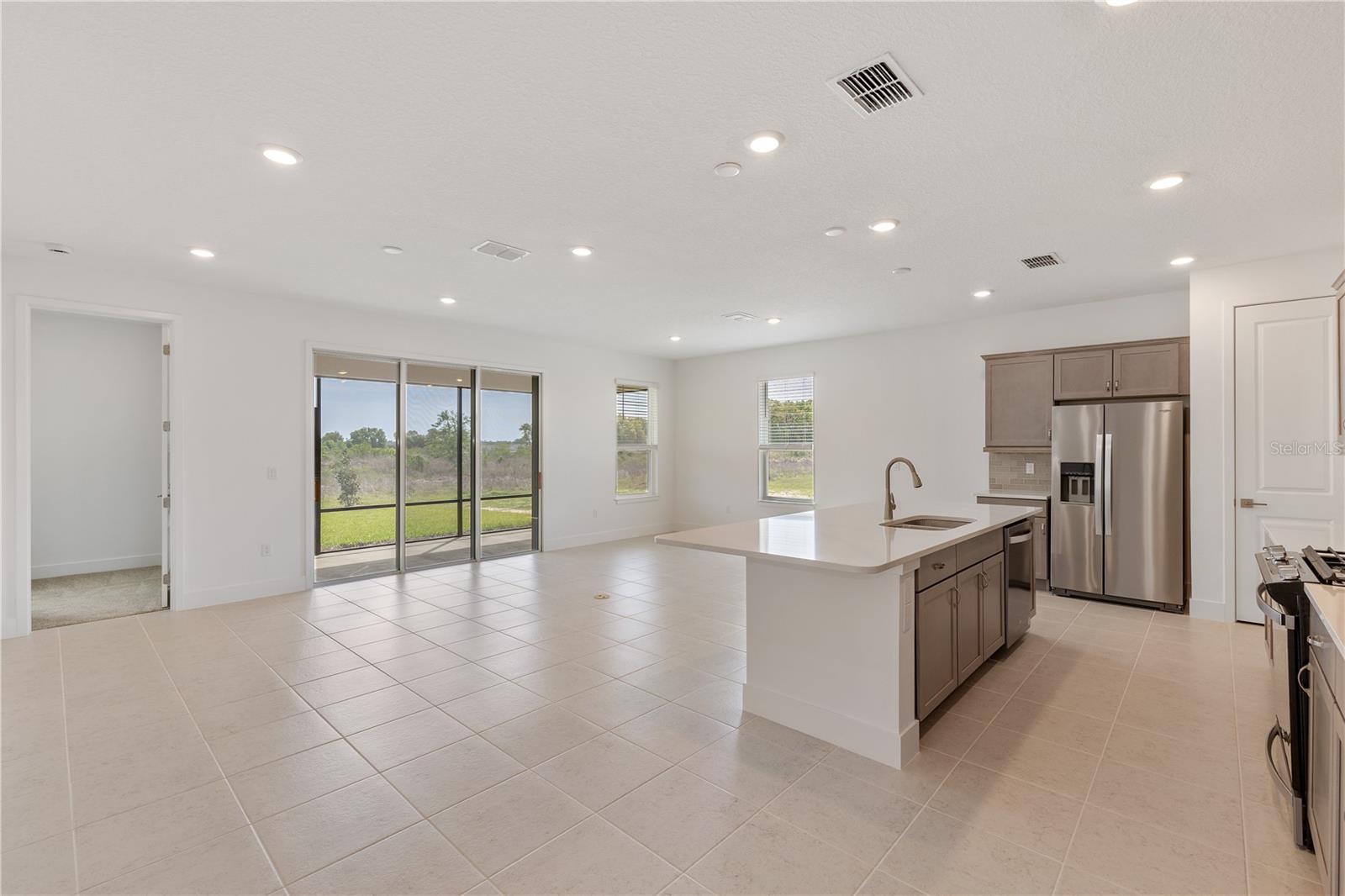 4443 NW 53RD AVENUE RD