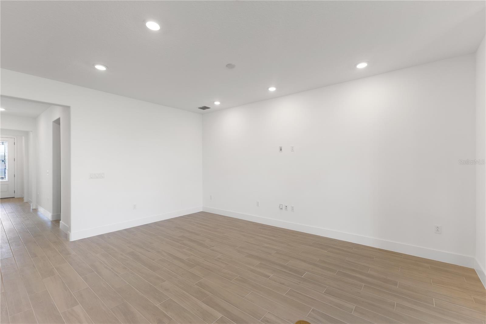 5447 NW 34TH ST