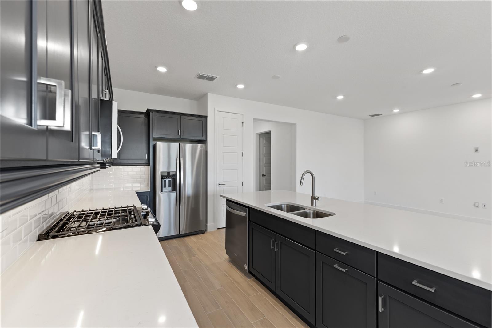 5447 NW 34TH ST