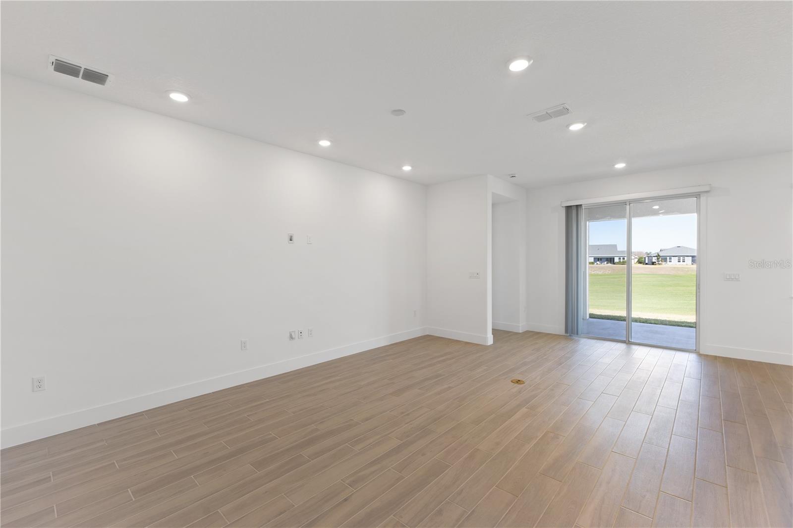 5447 NW 34TH ST