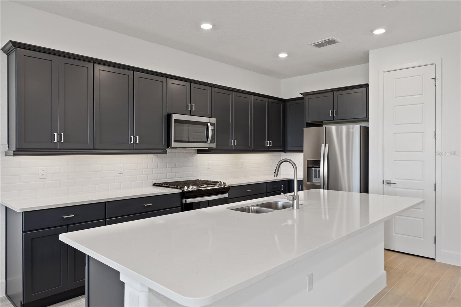 5447 NW 34TH ST