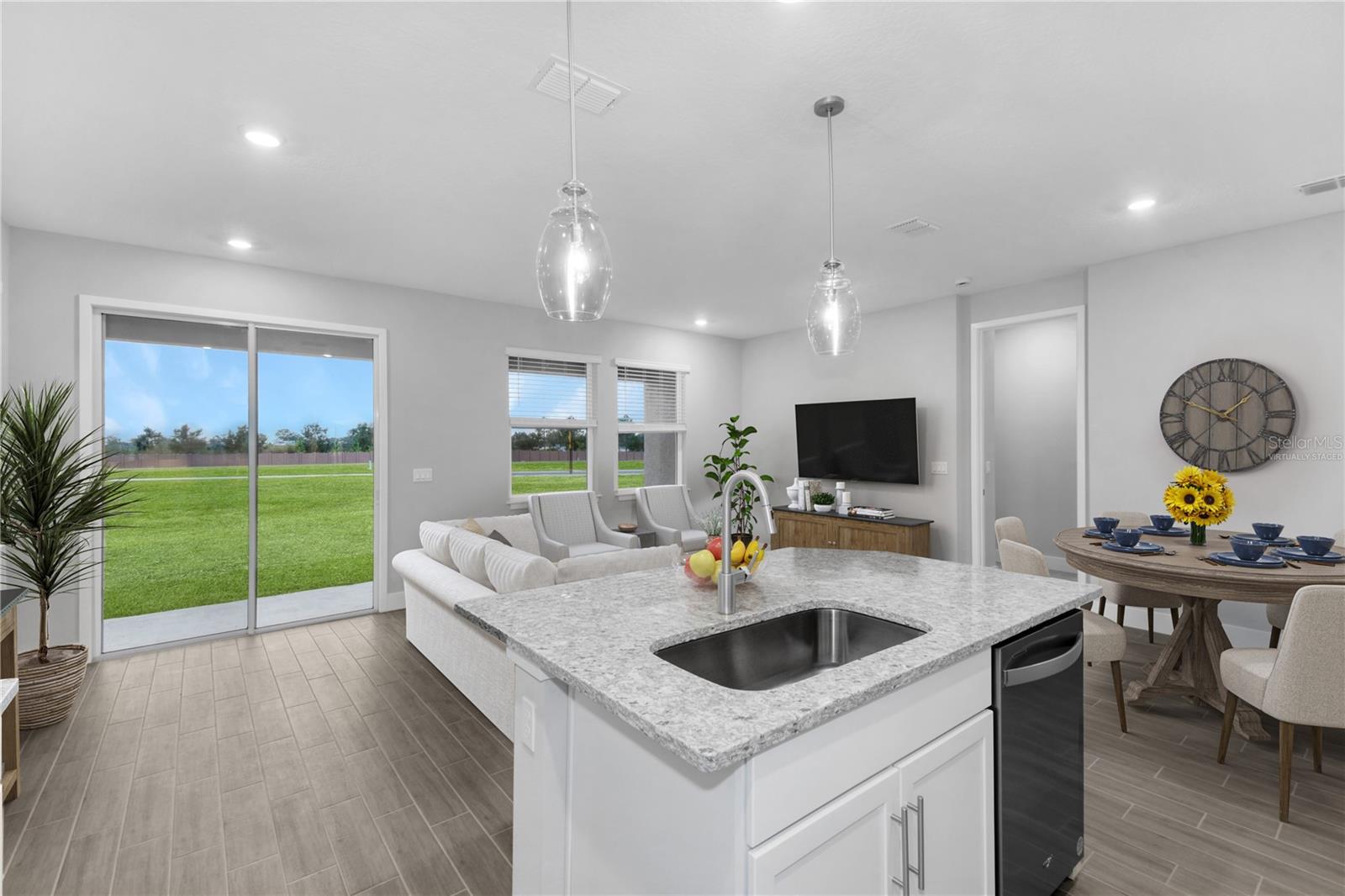 5270 NW 33RD PL