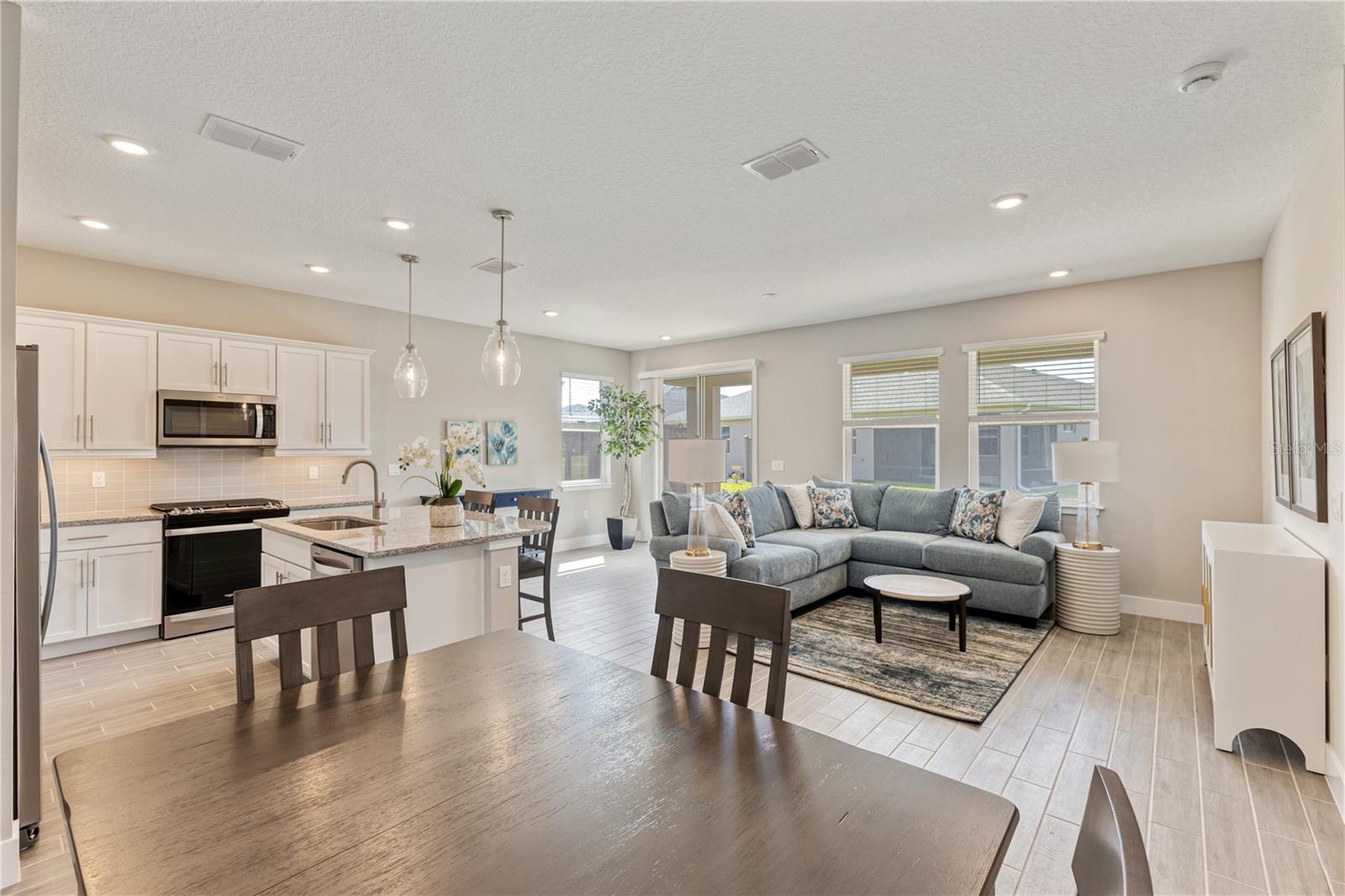 5270 NW 33RD PL