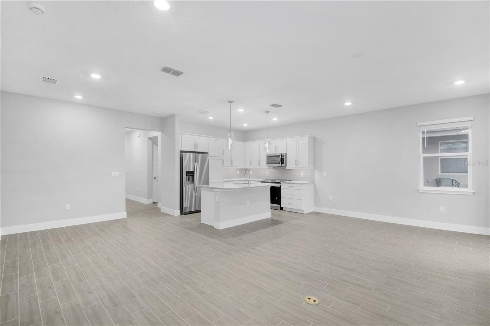 5270 NW 33RD PL