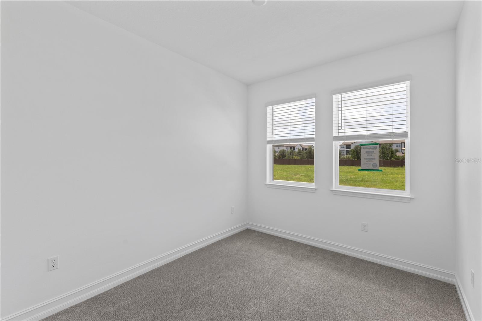 3231 NW 52ND AVENUE RD