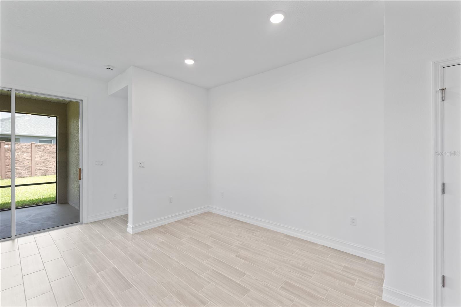 3231 NW 52ND AVENUE RD