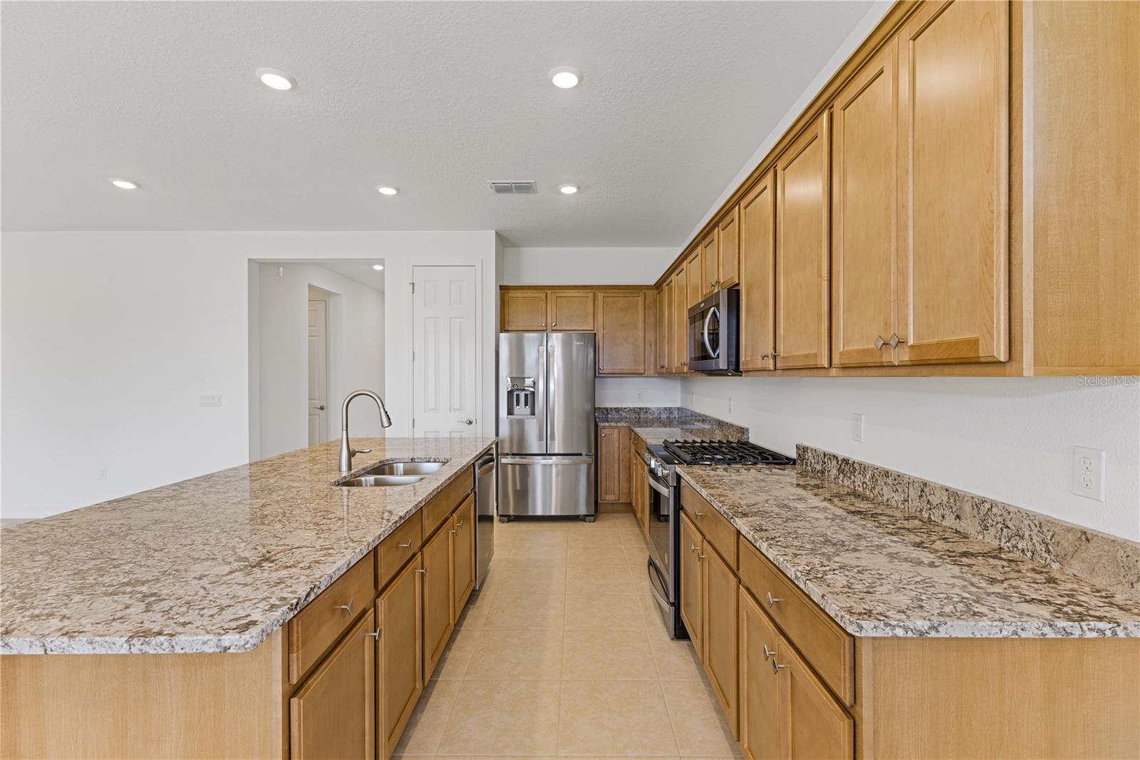 3335 NW 52ND AVE RD