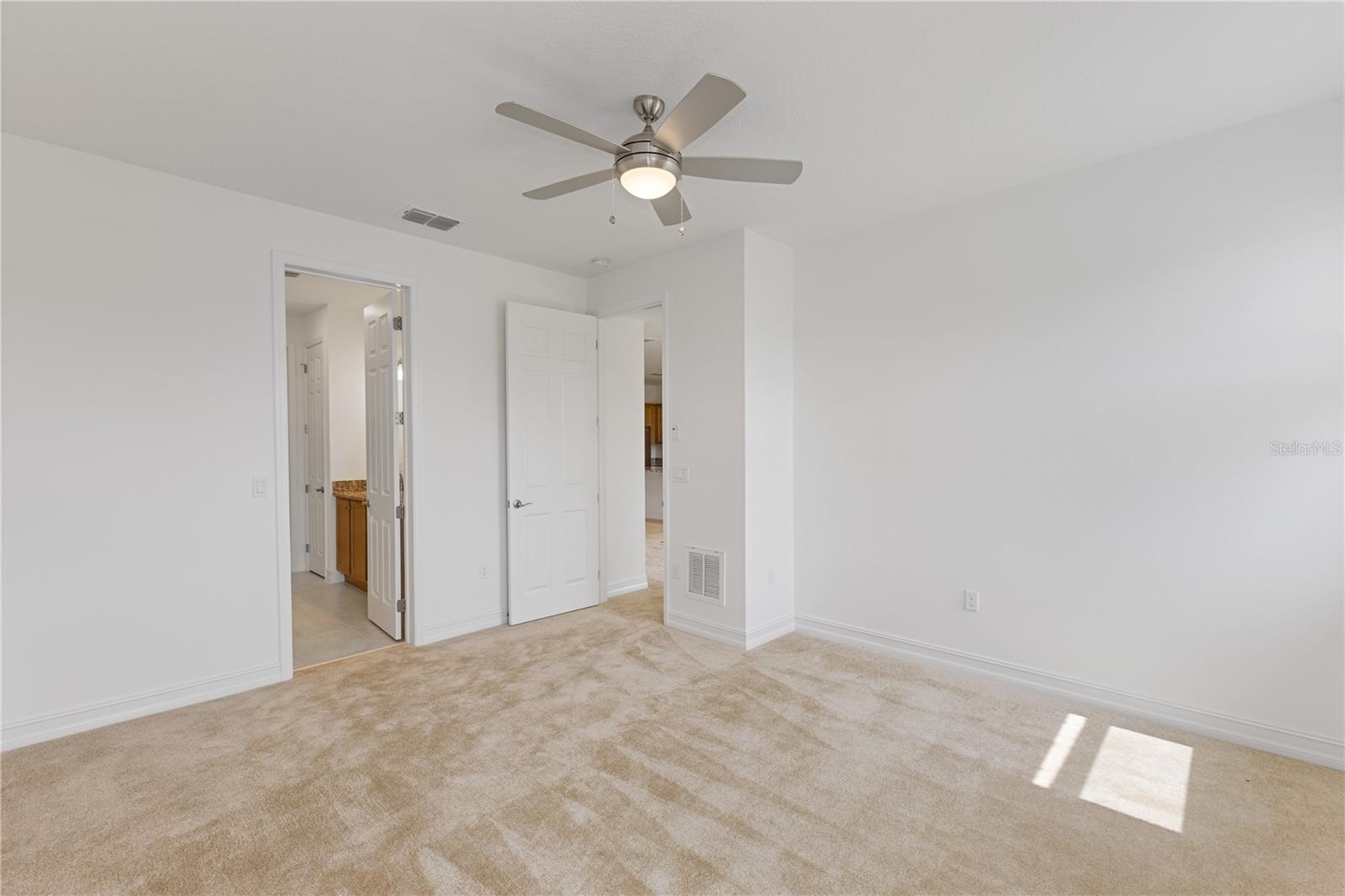 3335 NW 52ND AVE RD