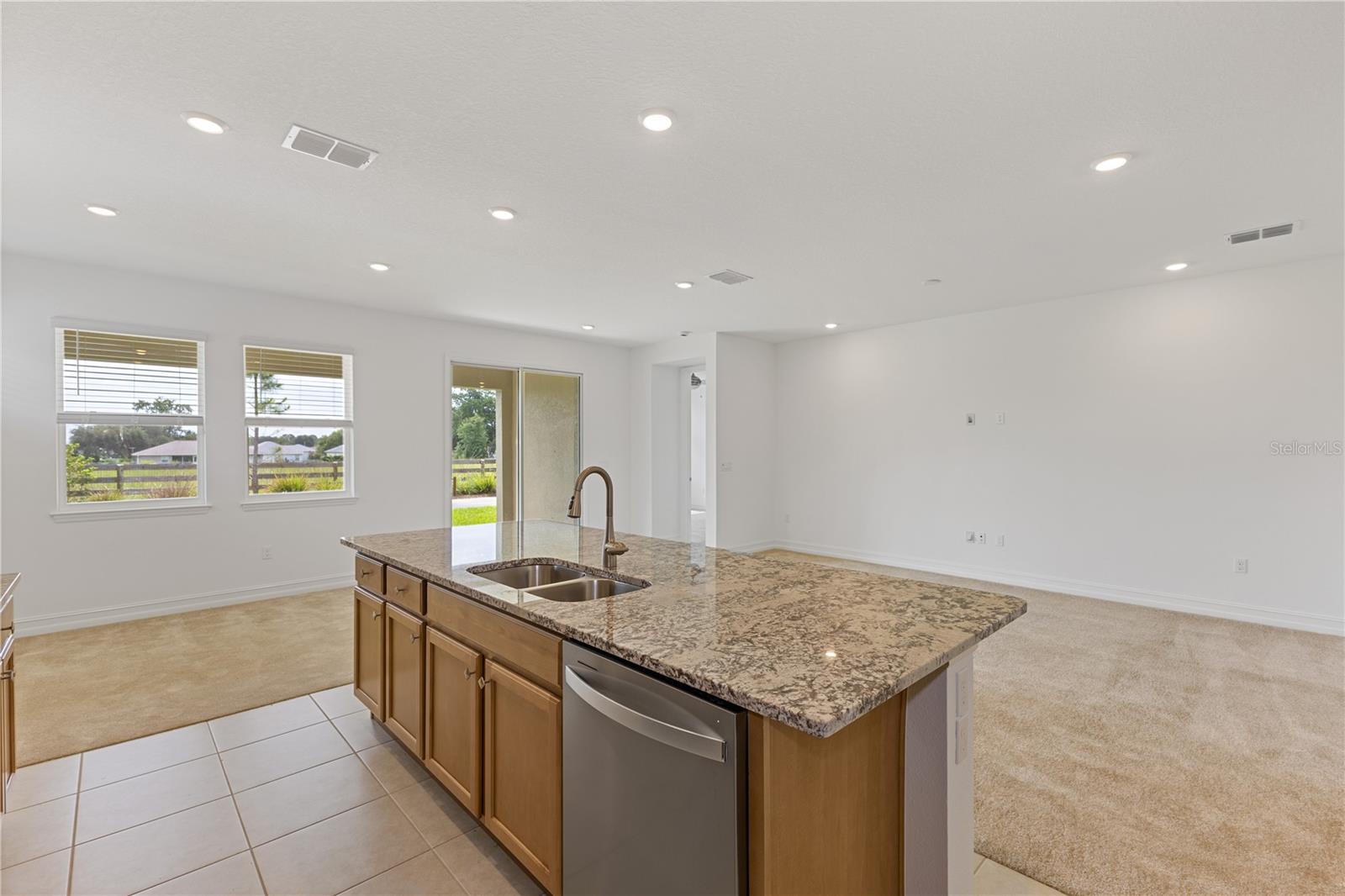 3335 NW 52ND AVE RD