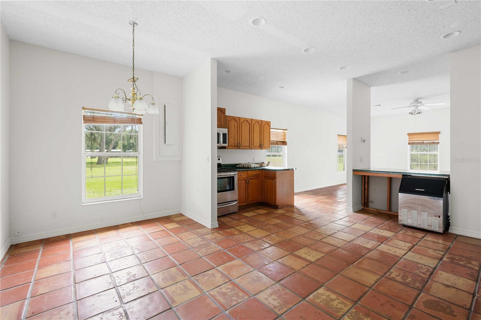 17401 S HIGHWAY 475