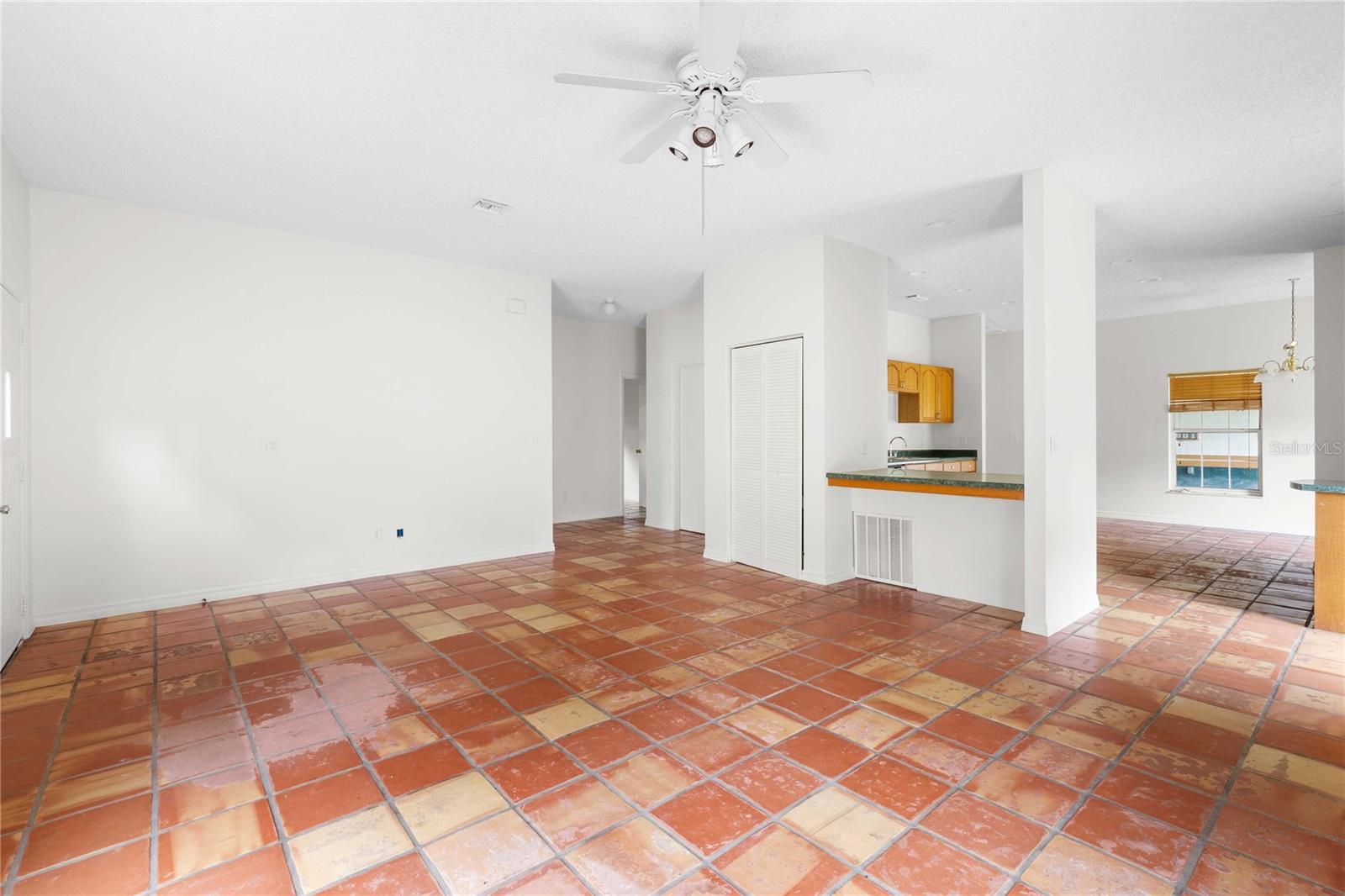 17401 S HIGHWAY 475