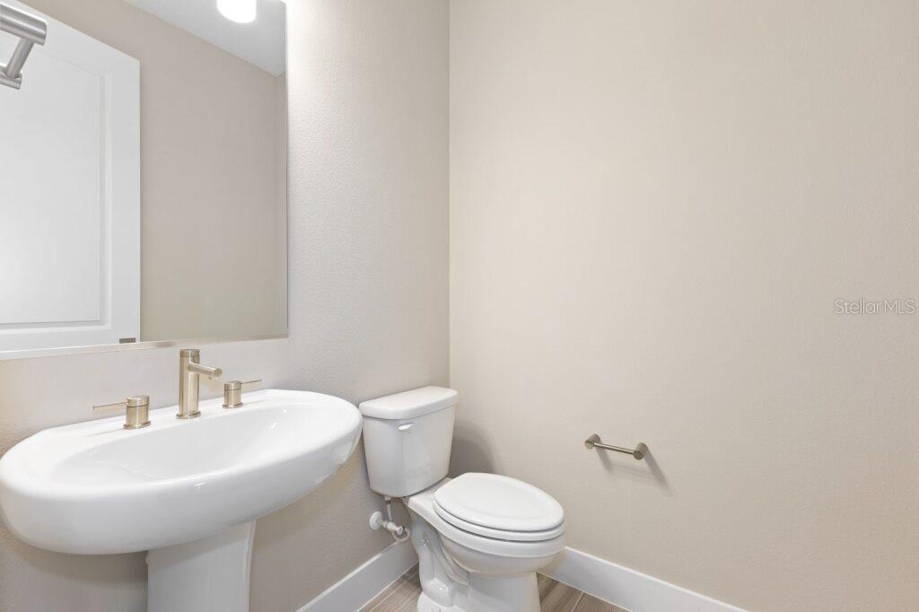 4529 NW 53RD AVENUE RD