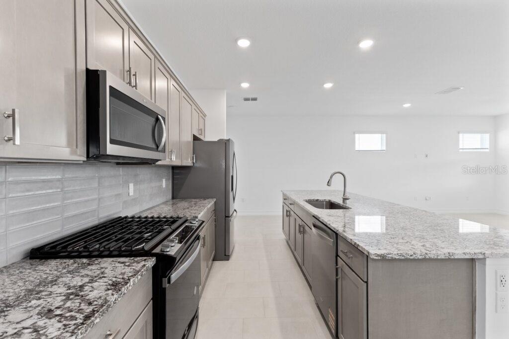 3210 NW 52ND AVENUE RD