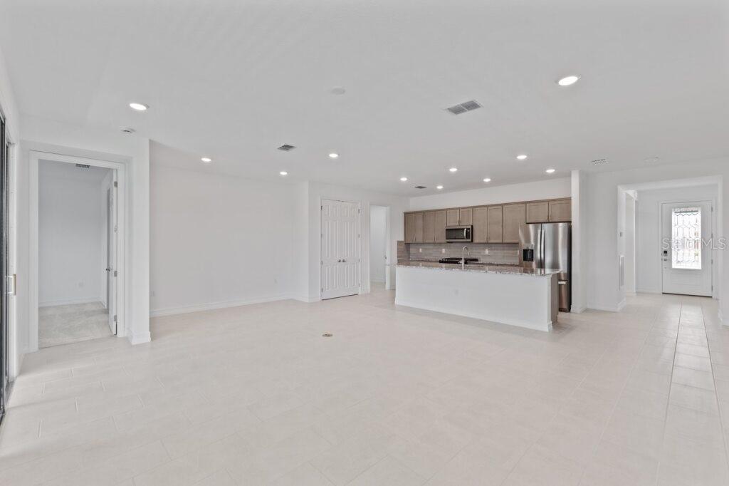 3210 NW 52ND AVENUE RD