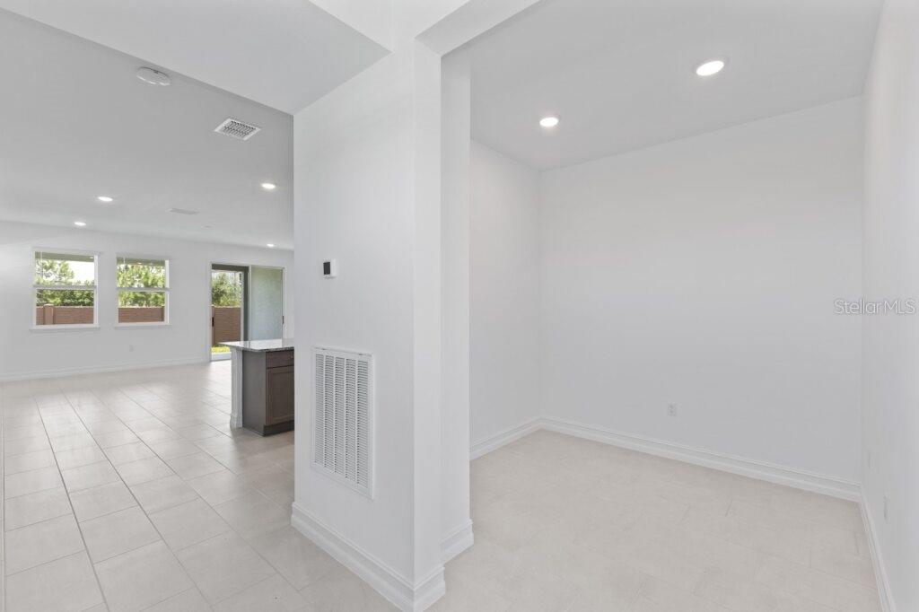 3210 NW 52ND AVENUE RD