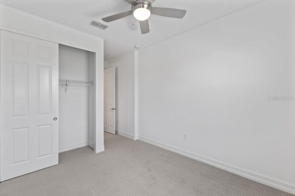 3223 NW 52ND AVENUE RD