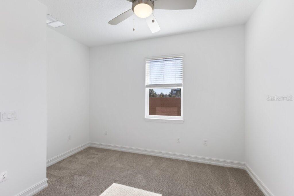 3320 NW 52ND AVENUE RD