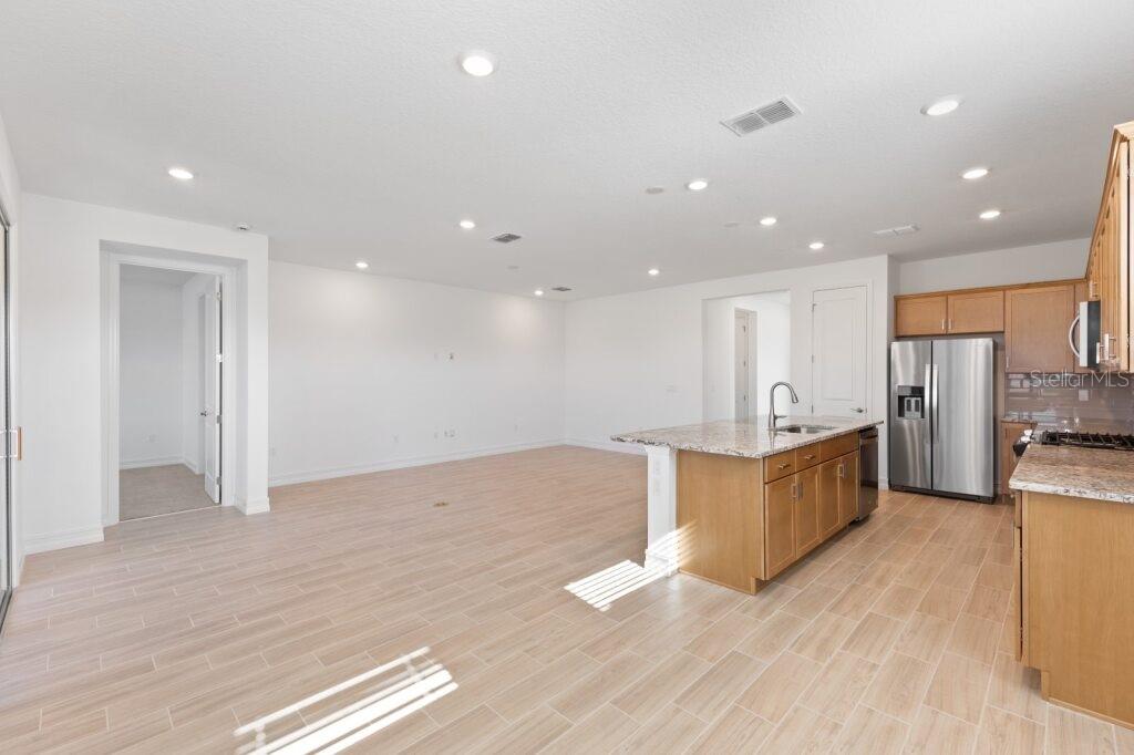 3320 NW 52ND AVENUE RD