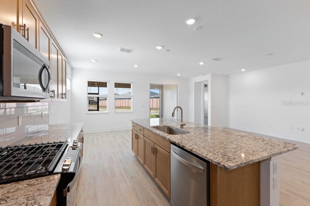 3320 NW 52ND AVENUE RD