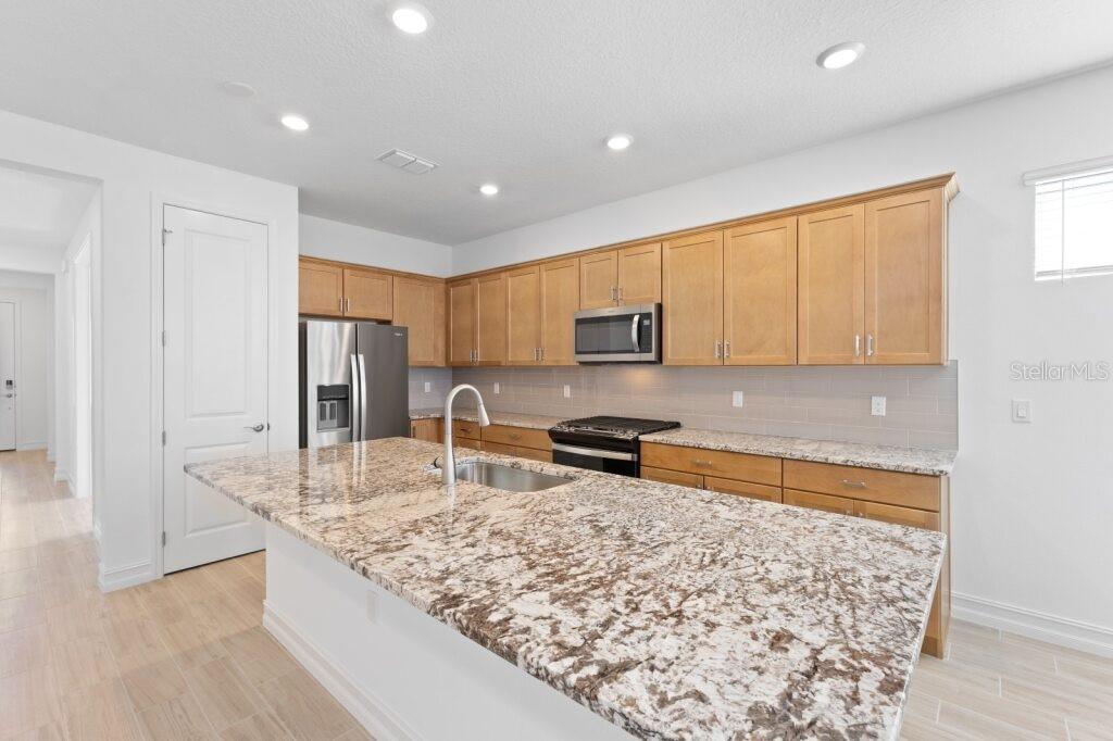 3320 NW 52ND AVENUE RD