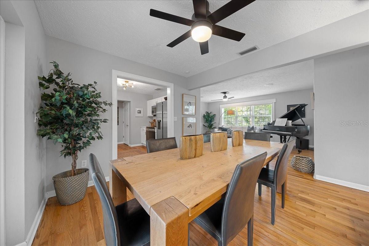 1228 NE 17TH TER