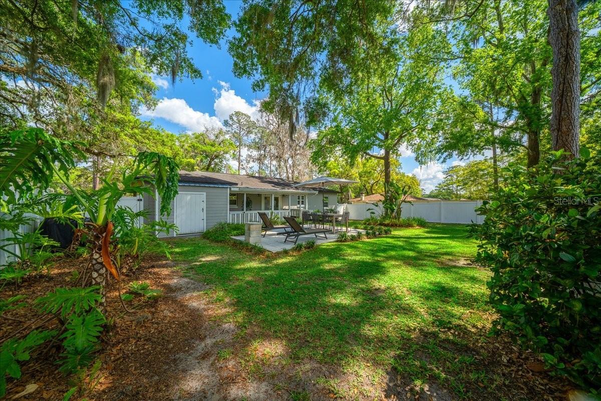 1228 NE 17TH TER