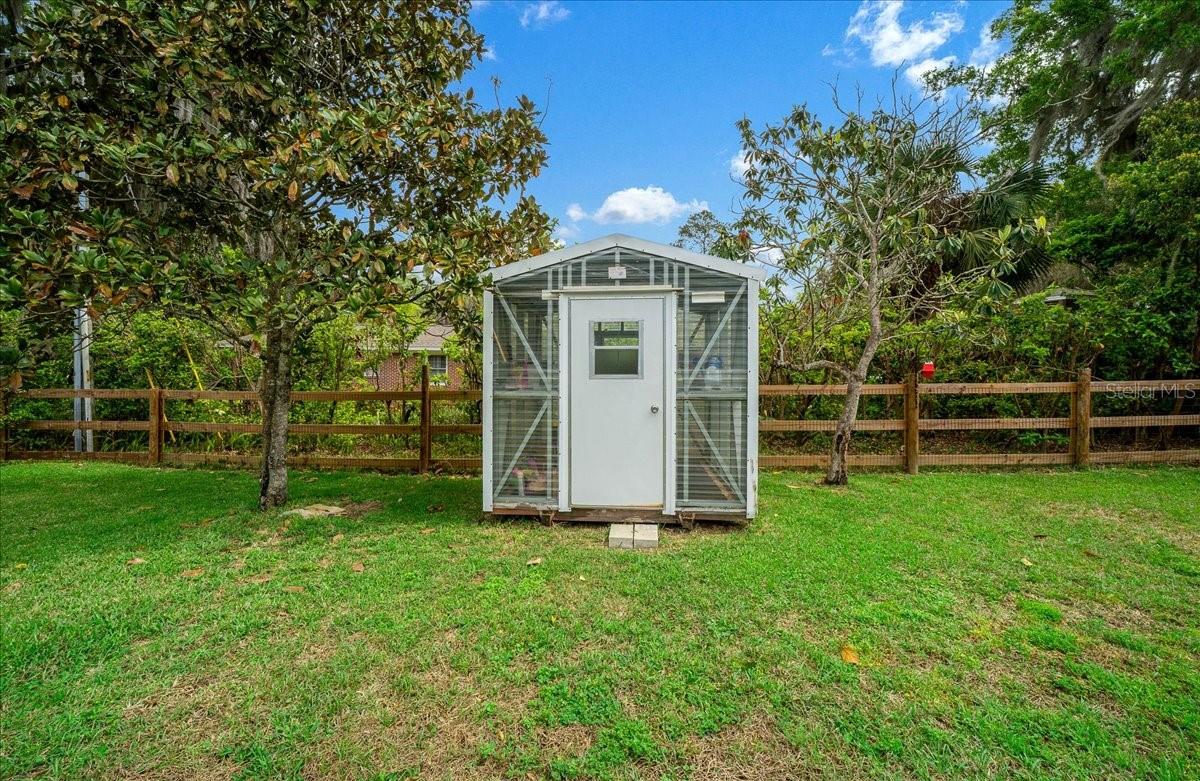 303 SE 29TH AVE