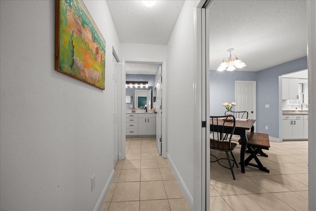 303 SE 29TH AVE