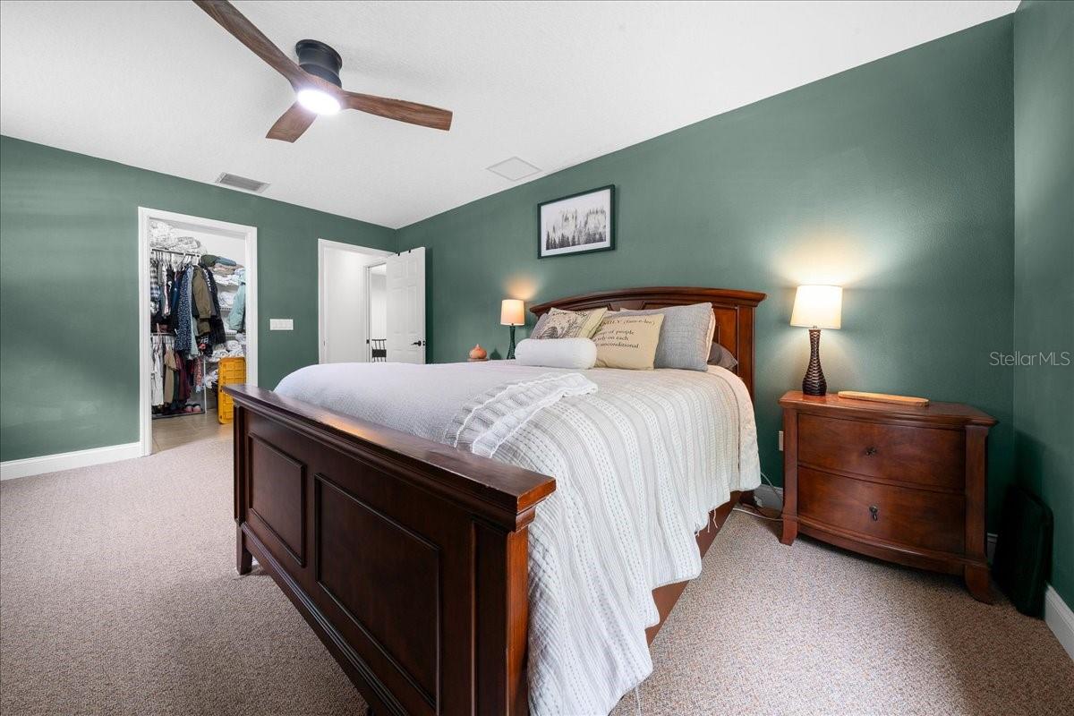 303 SE 29TH AVE