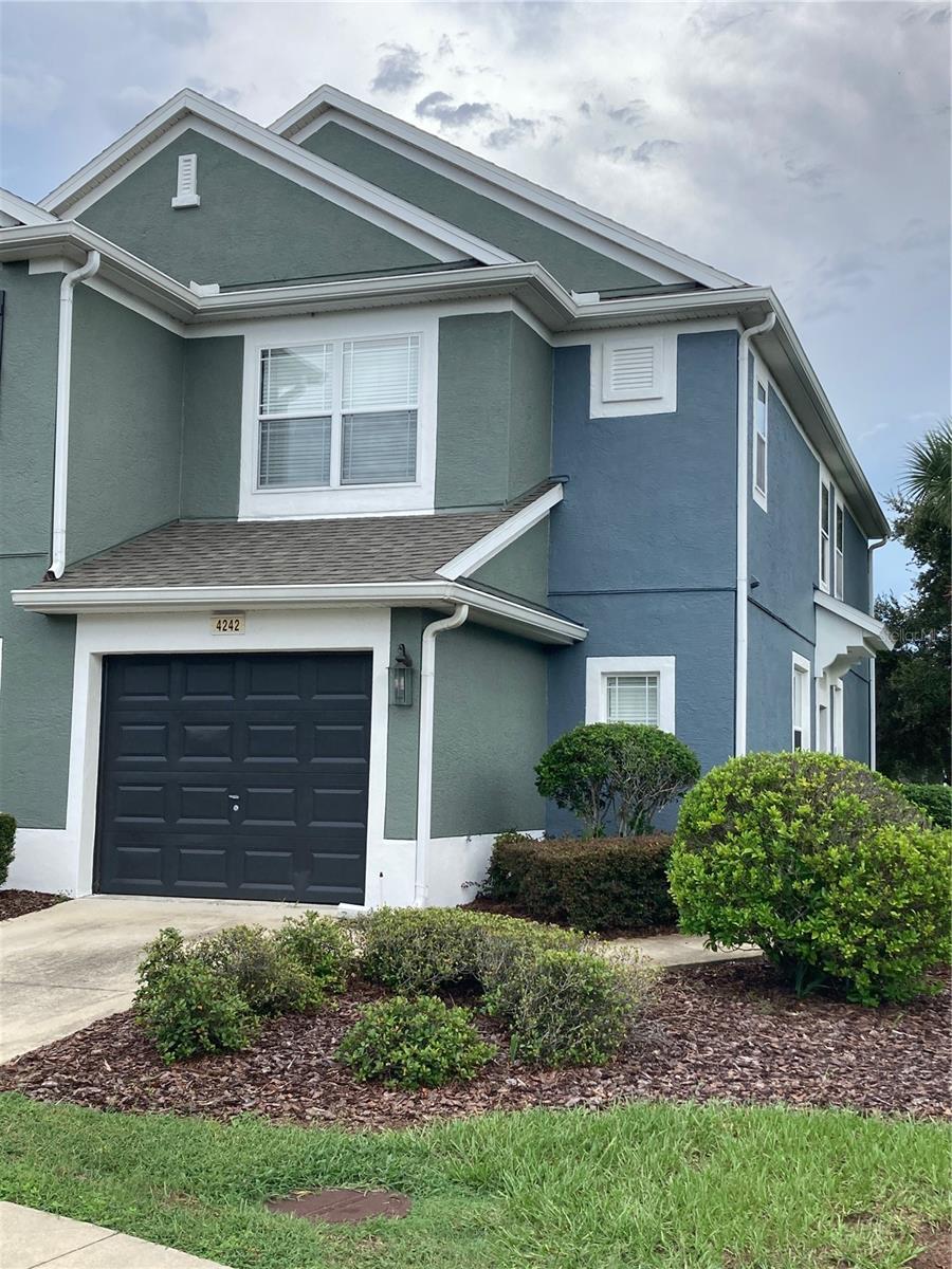 4242 SW 50TH CIR