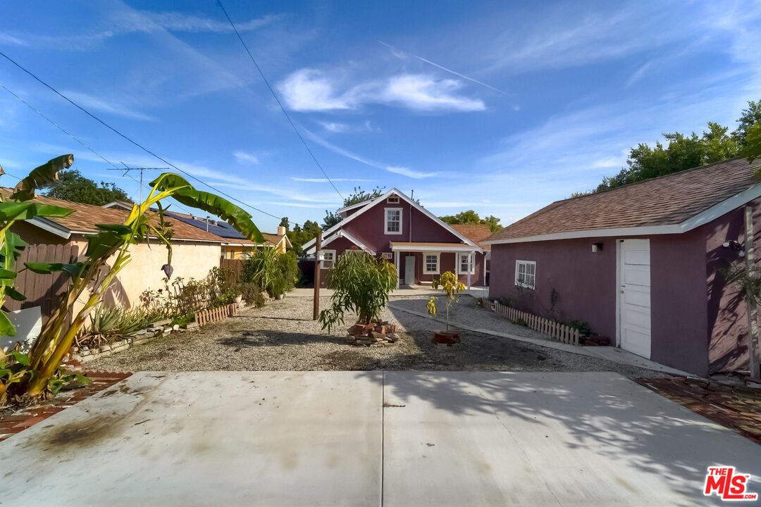 5127 11th Ave