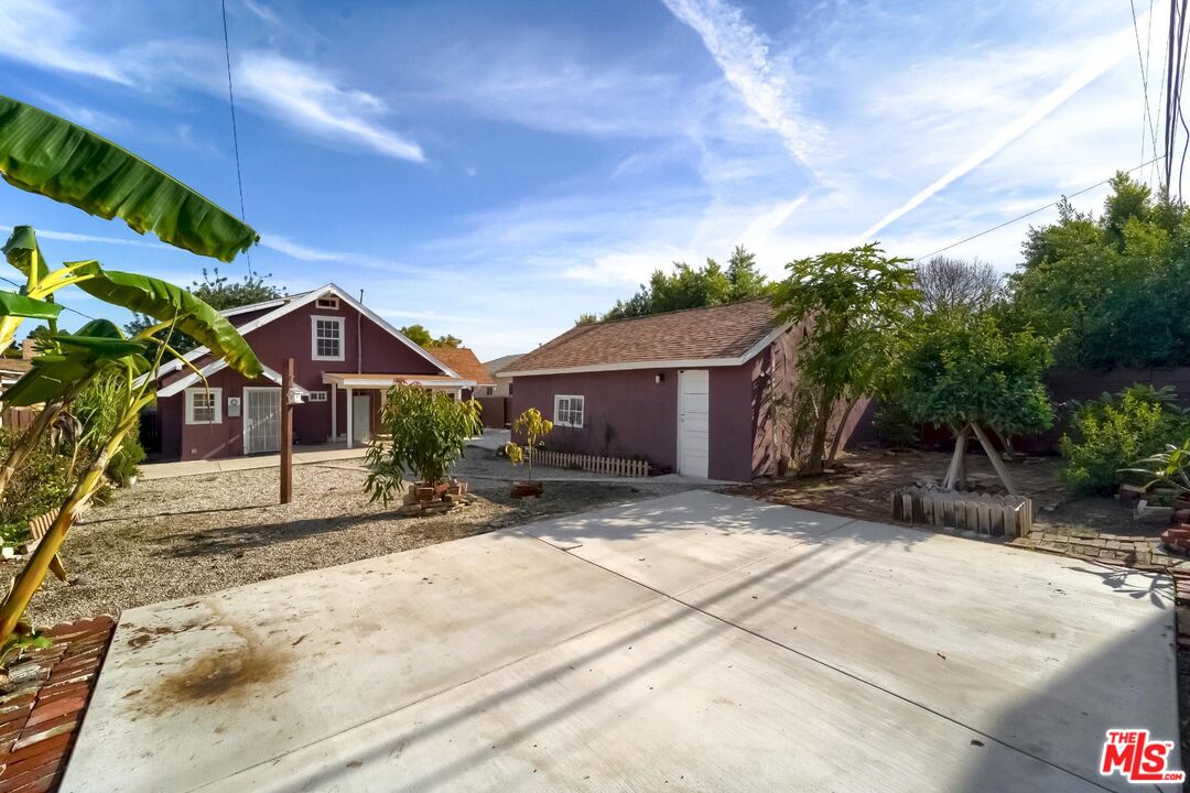 5127 11th Ave