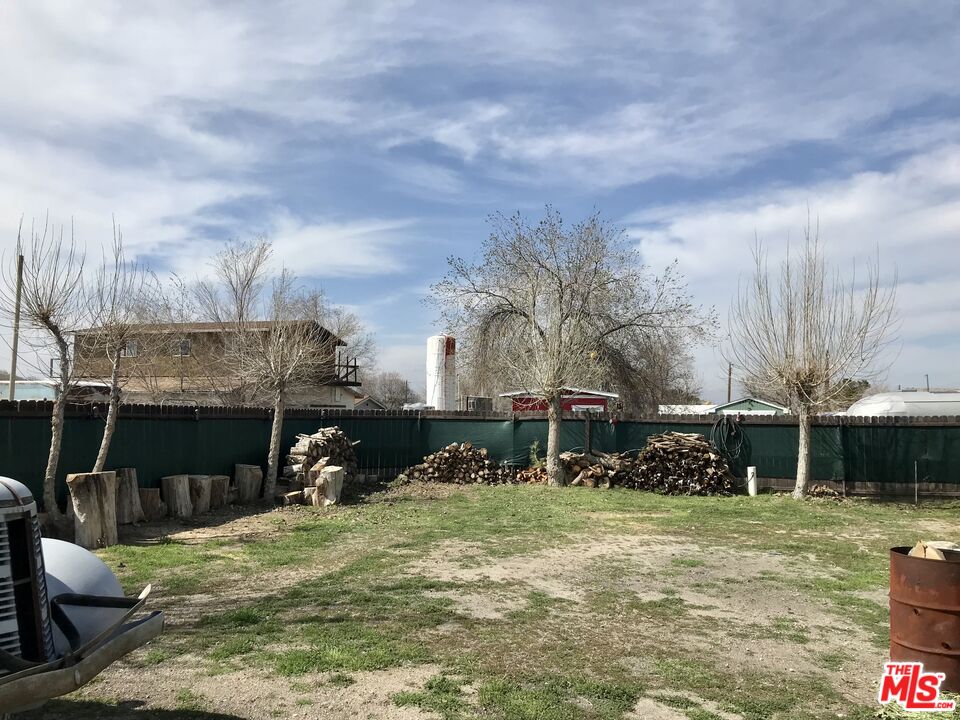 4042 El Roblar Rd