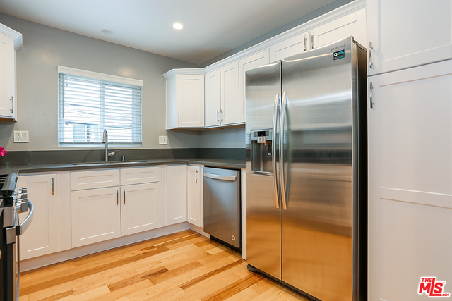 908 6TH ST Unit: 10