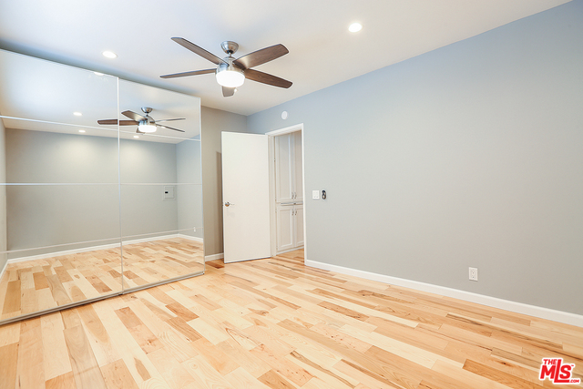 908 6TH ST Unit: 10