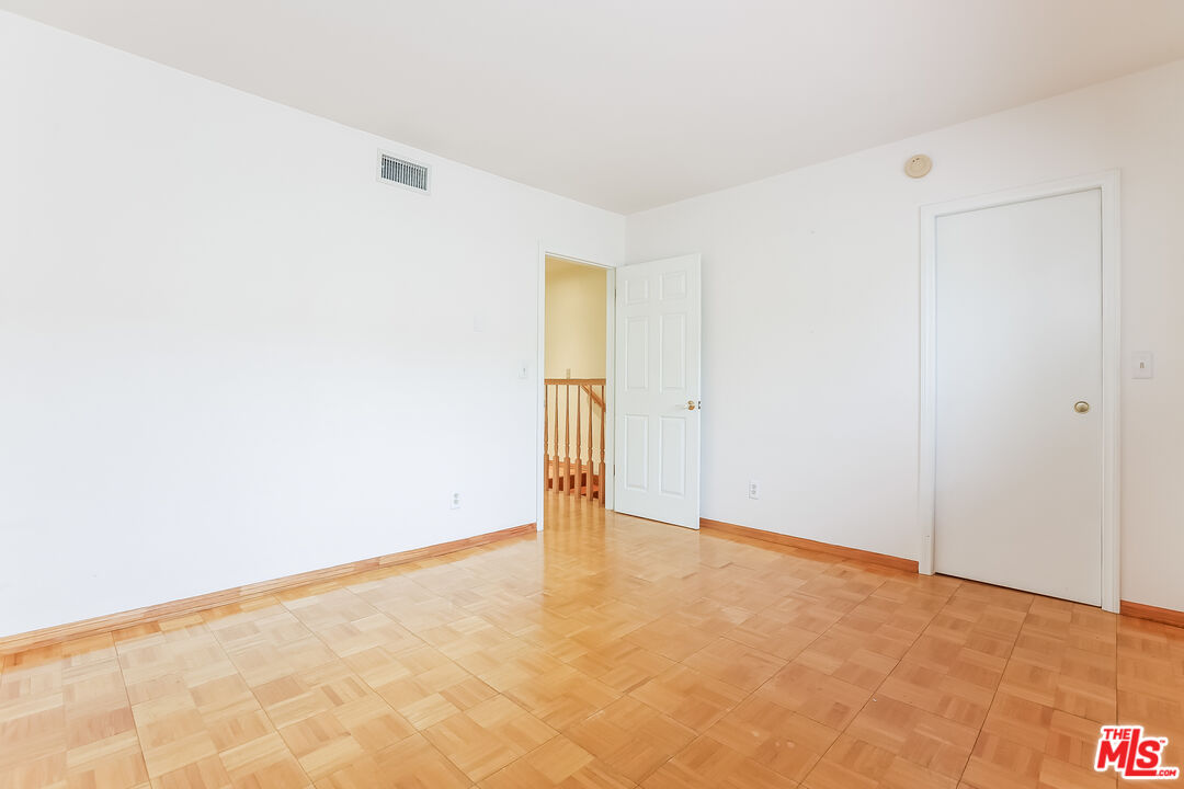 1133 15th St Unit: 2