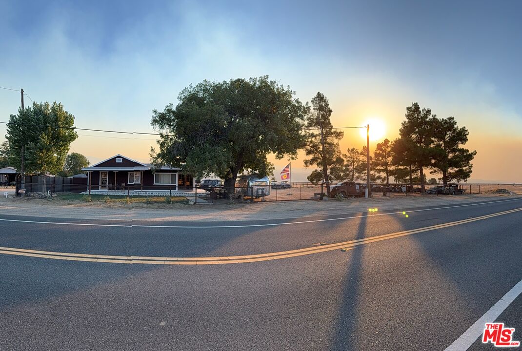 4006 Highway 33
