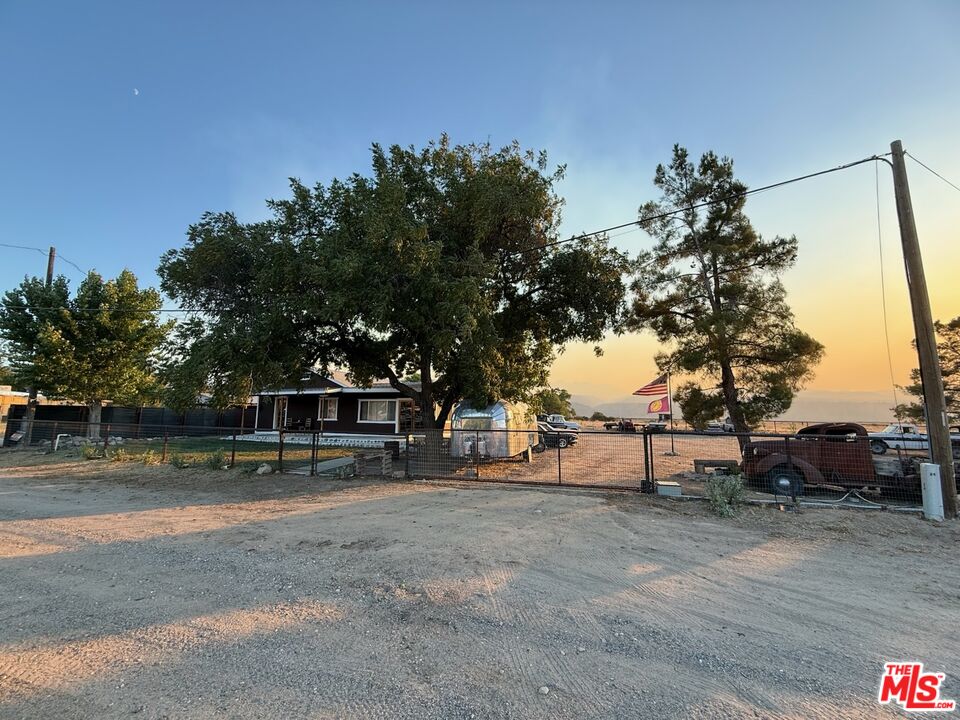 4006 Highway 33