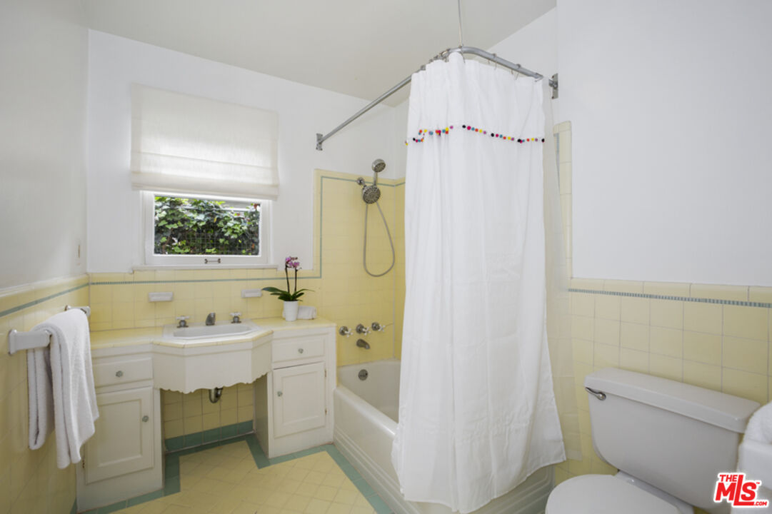 1033 9Th St Unit: 1033C
