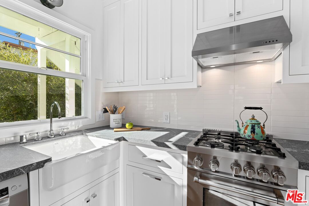 1134 17th St Unit: D