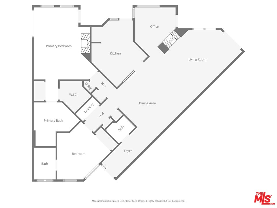 2115 3rd St Unit: 102