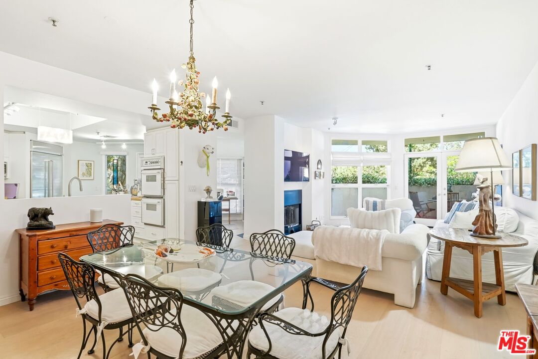 2115 3rd St Unit: 102